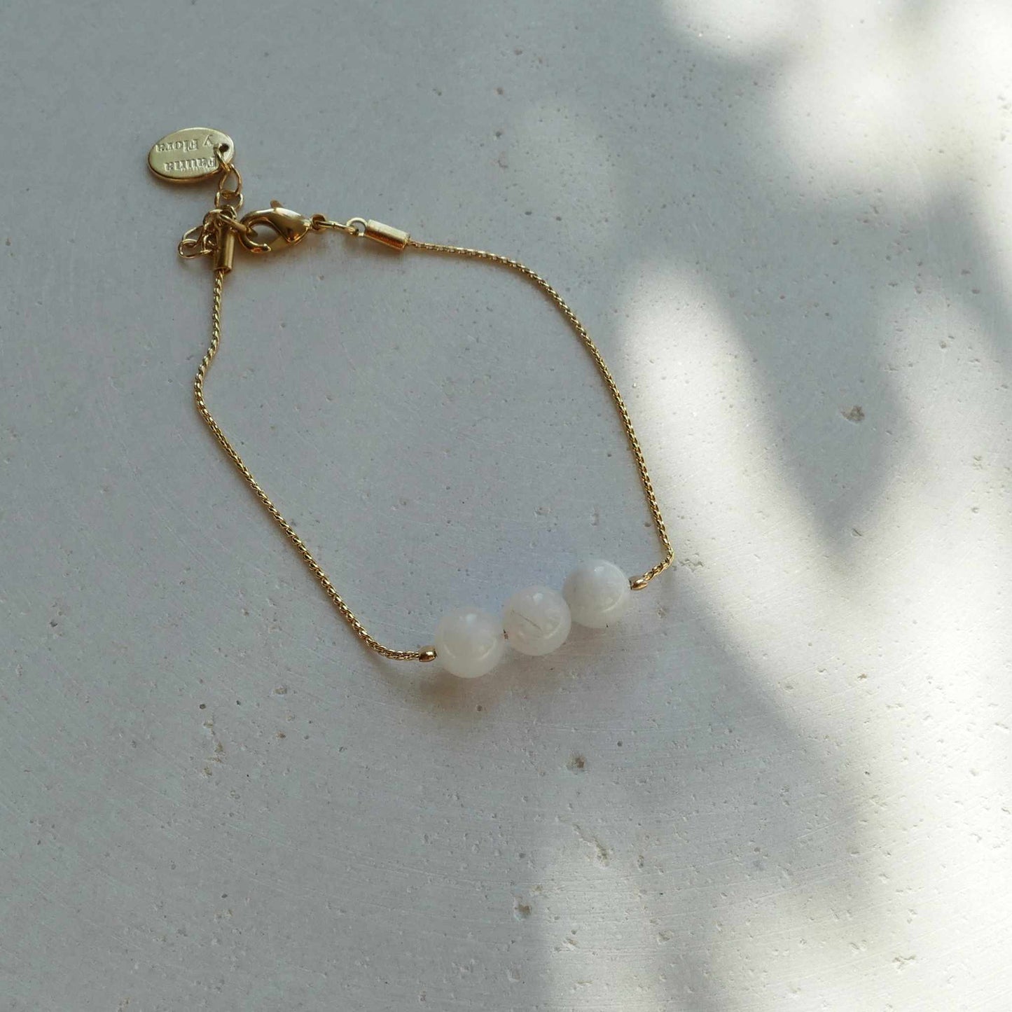 MOON-SPHERE ARMBAND / MONDSTEIN