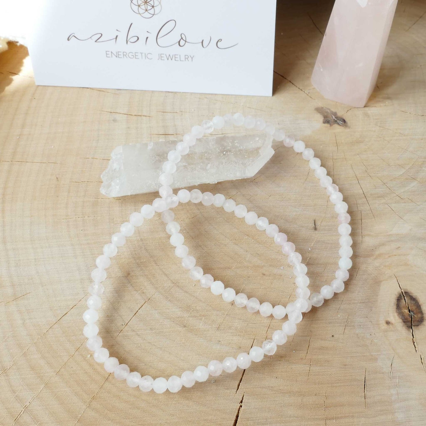 LOVE ARMBAND