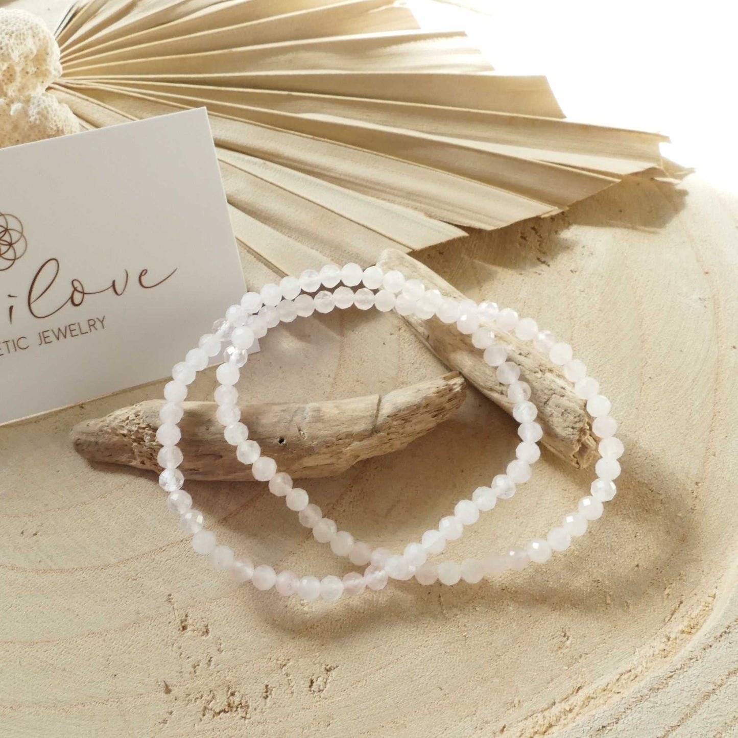 LOVE ARMBAND