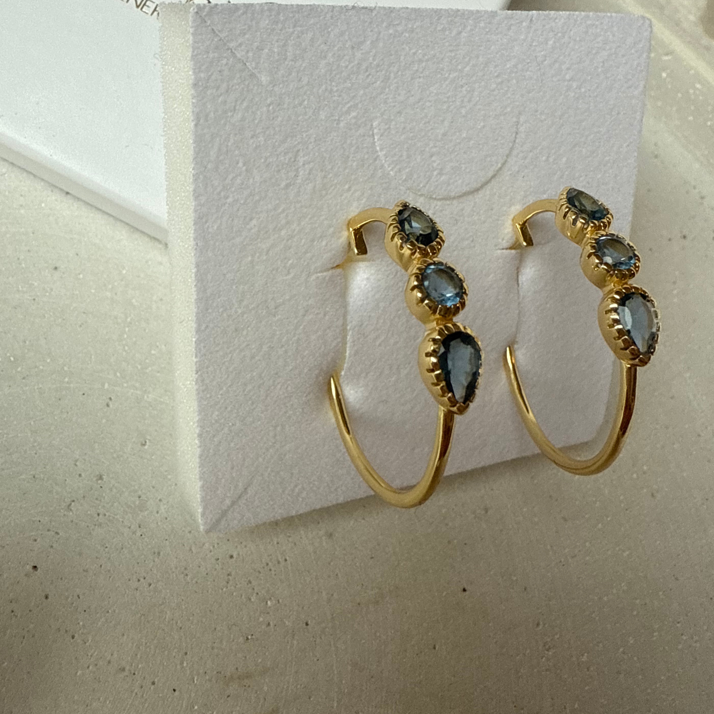 HIGHERGLOW HOOPS / LOLITH