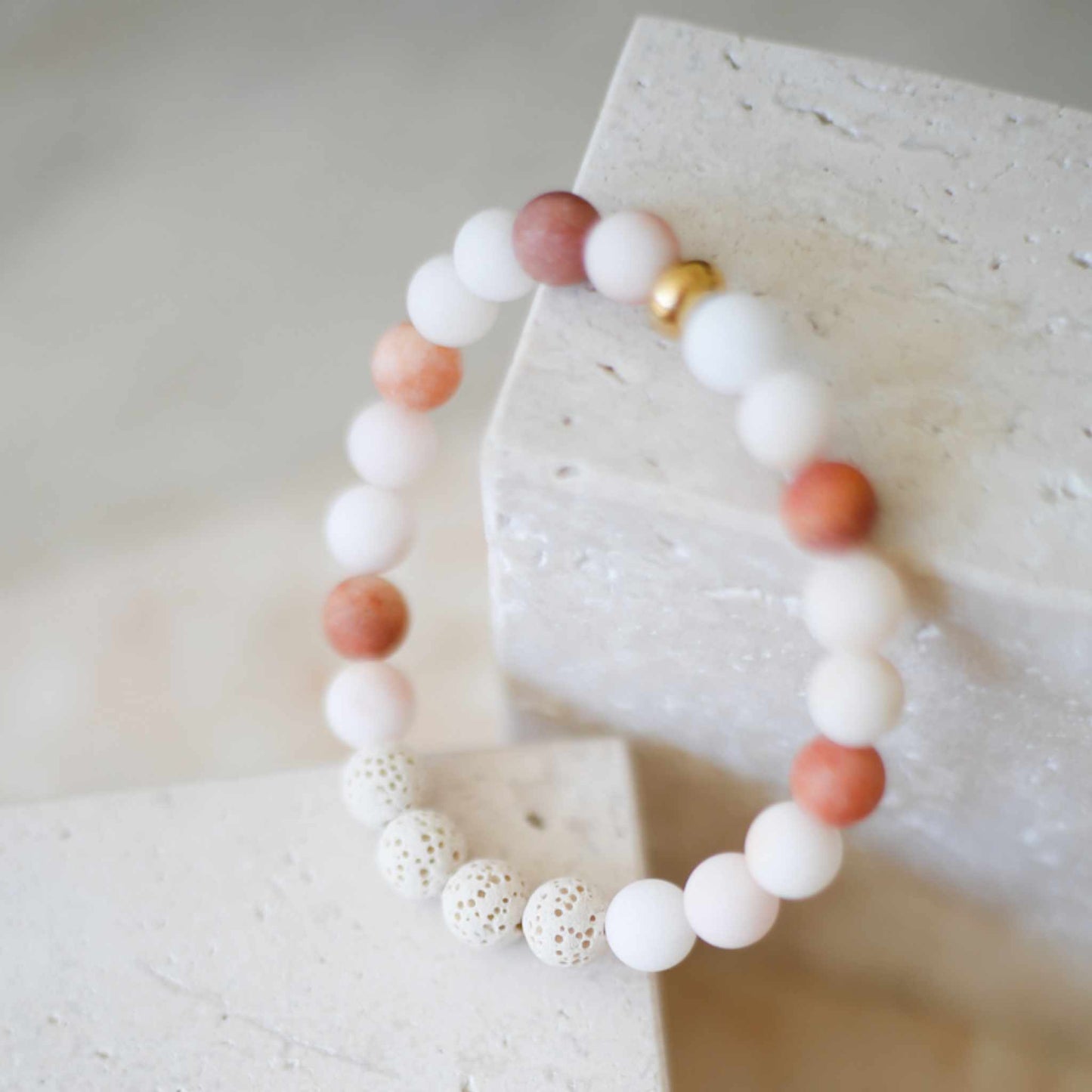 CLEA DIFFUSER-ARMBAND/ QUARZ CHALCEDON