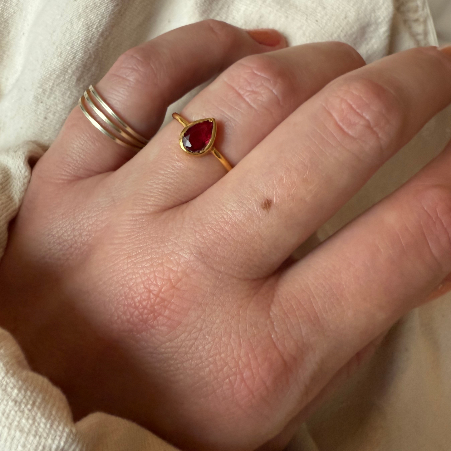 HEART EMPOWERMENT RING / ROTER TURMALIN