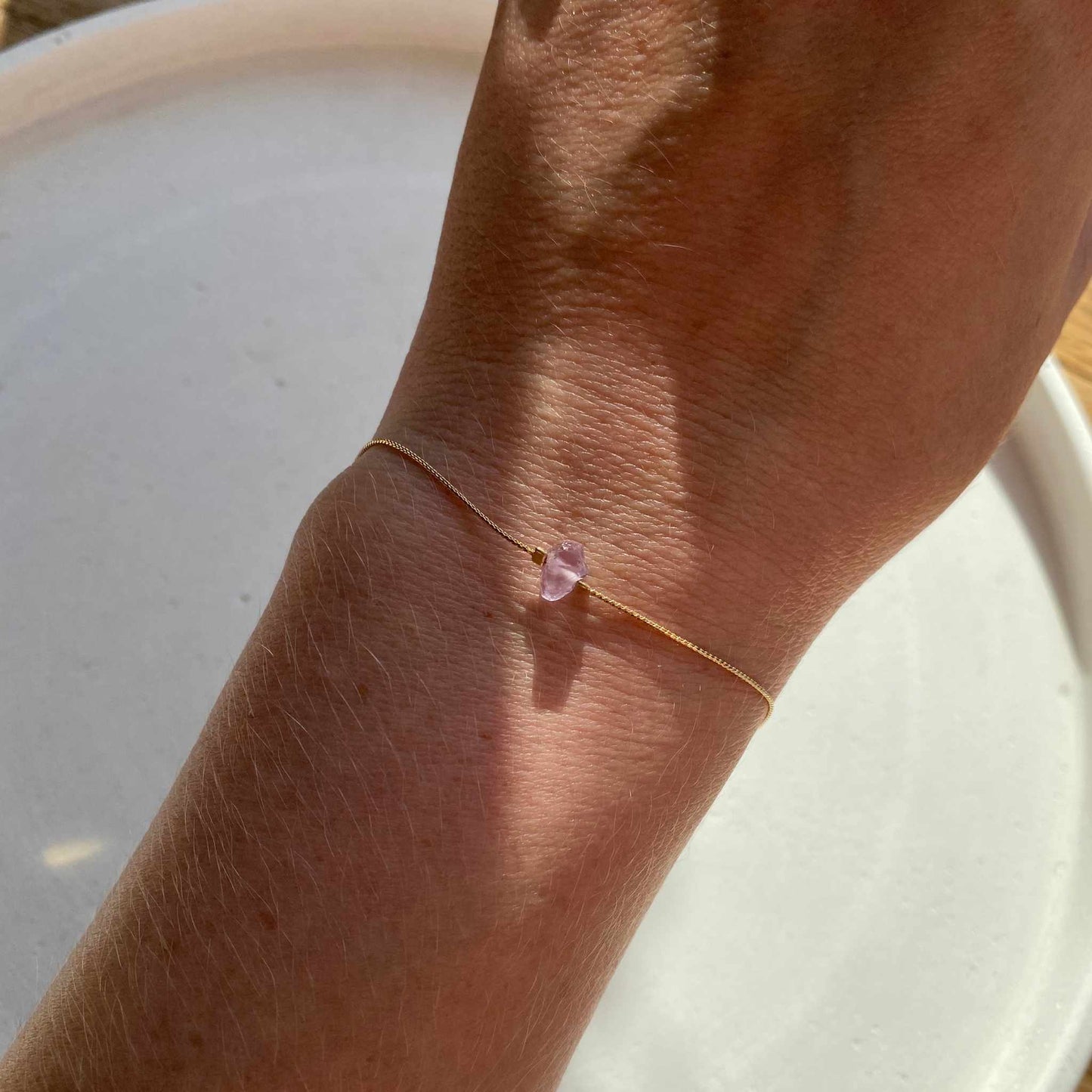 MINDFUL PEACE ARMBAND GOLD / AMETHYST