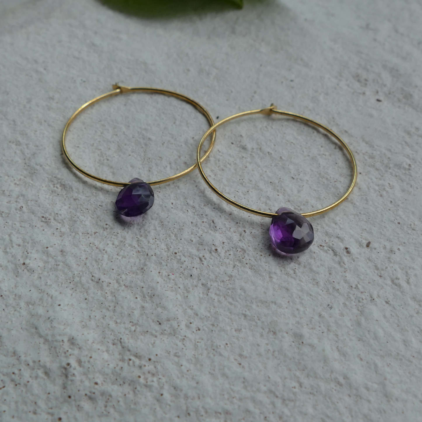 MINDFUL DROP OHRRINGE / AMETHYST